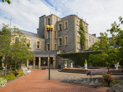 Emerald Cultural Institute, Marino Institute (11 – 17 лет)