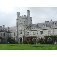 IH Dublin, University College Cork (9 – 16 лет)    