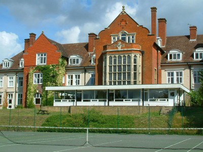 Ardmore, Bedales School (8 – 17 лет)