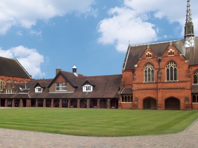 LAL, Berkhamsted School (9 – 17 лет)