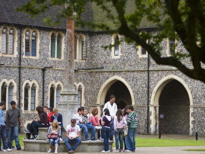 Bede's, Lancing College (13 – 18 лет)