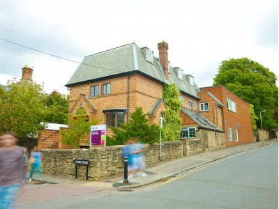 Kings Colleges, Oxford (от 16 лет)